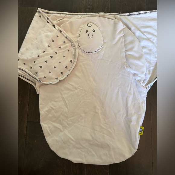 Nested Bean Zen Swaddle - Picture 3 of 5